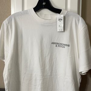 Abercrombie & Fitch Tee